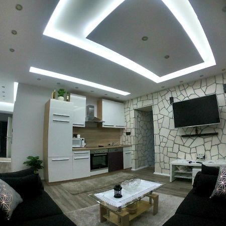 Apartmani Majetic Omišalj Exterior foto