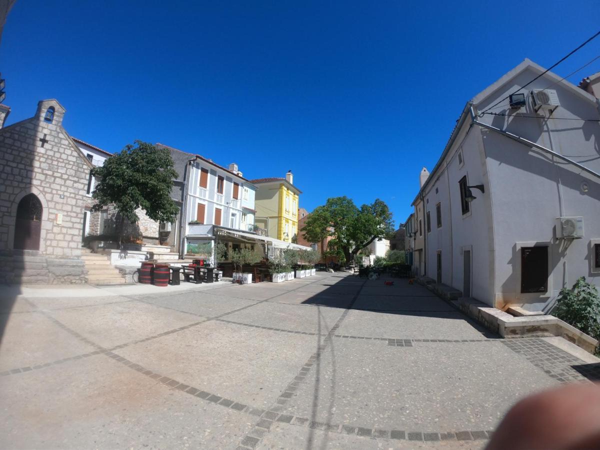 Apartmani Majetic Omišalj Exterior foto